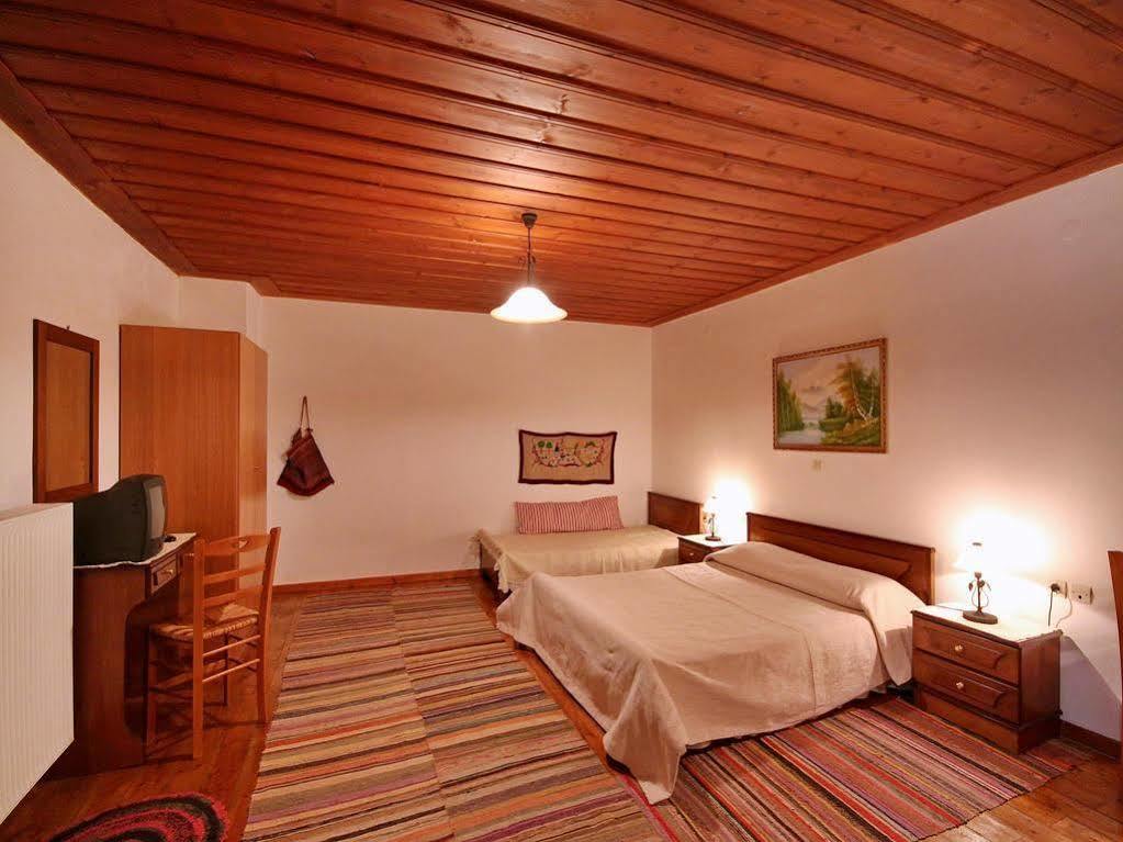 Andrea Sofi Guesthouse Dimitsana Luaran gambar